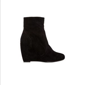 Joie booties